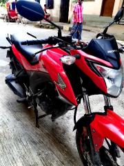 CB Hornet 160R